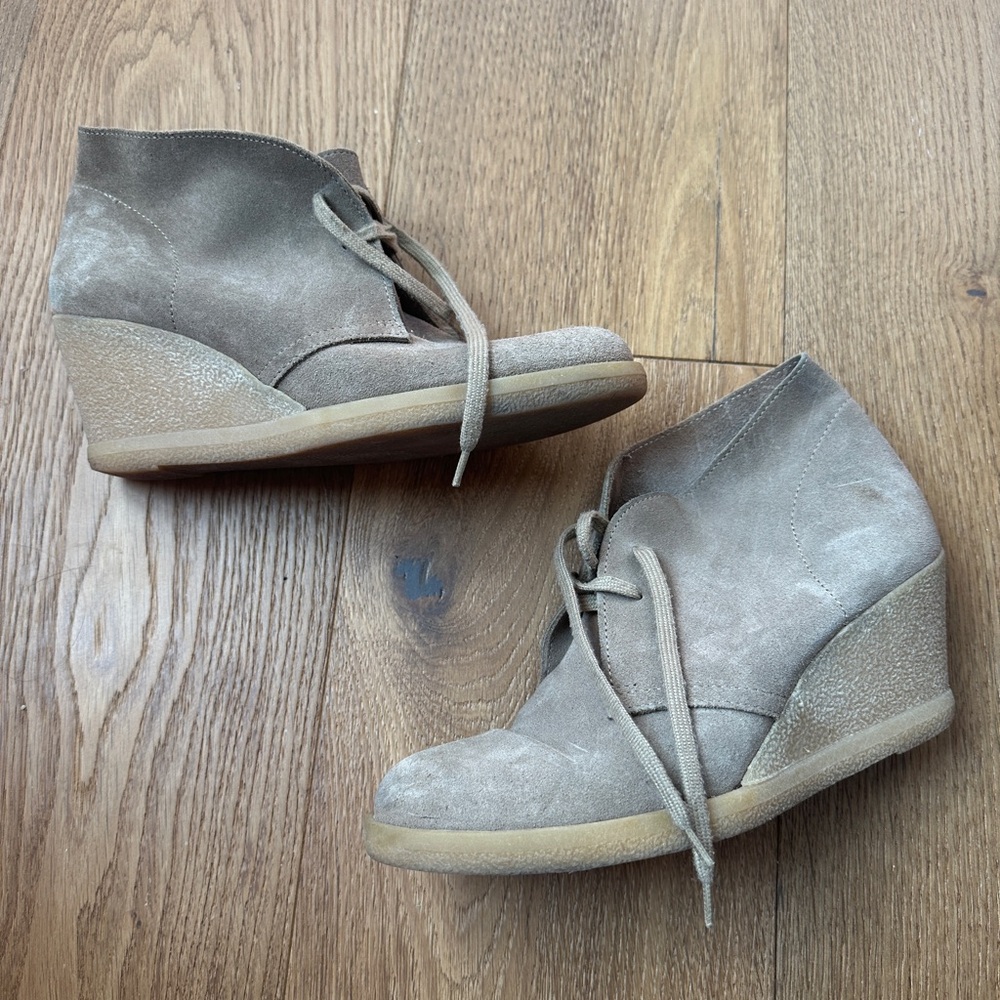 Women’s J.Crew Suede Wedge Booties Size 7